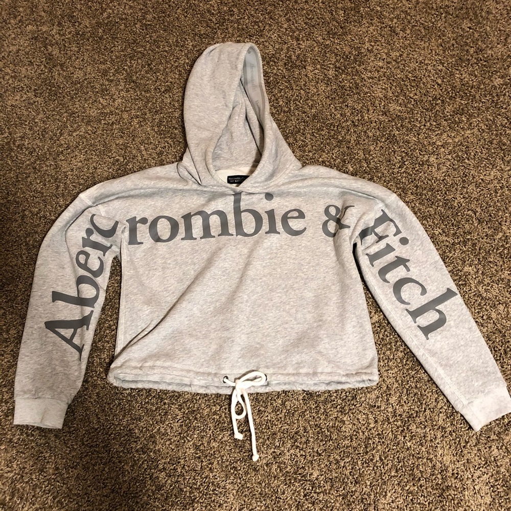 Abercrombie & Fitch cropped hoodie